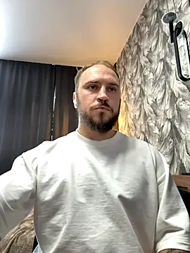  XxX-XxX  online show from September 12, 2025, 12:49 pm