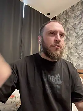 Snapshot of _XxX-XxX_ chatting on April 15, 2026, 10:43 am XxX-XxX online show from April 15, 2026, 10:43 am