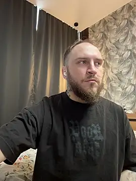 Snapshot of _XxX-XxX_ chatting on April 5, 2026, 7:04 am XxX-XxX online show from April 5, 2026, 7:04 am