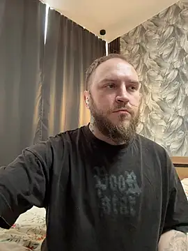 Snapshot of _XxX-XxX_ chatting on April 17, 2026, 2:31 pm XxX-XxX online show from April 17, 2026, 2:31 pm