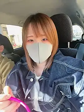 hirohiro chan online show from February 22, 2026, 6:27 am