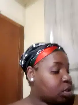 ShySexyBaddie online show from March 13, 2025, 7:50 pm