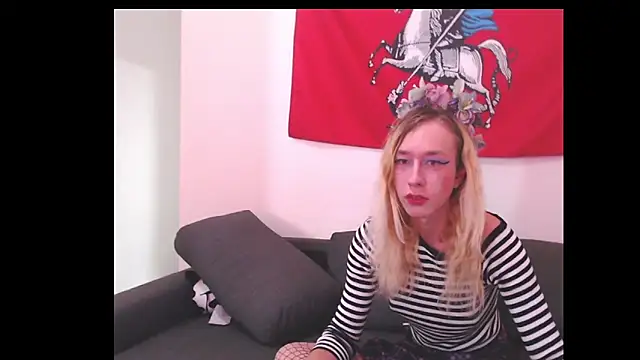 Snapshot of Rudy__Ryabina chatting on May 22, 2026, 6:17 pm Rudy Ryabina online show from May 22, 2026, 6:17 pm