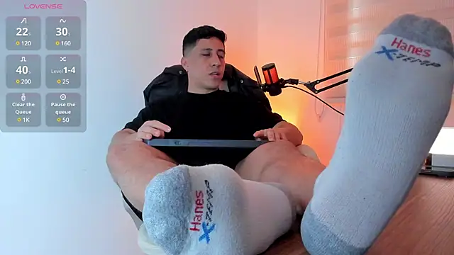 Fraannco online show from February 17, 2025, 8:27 pm