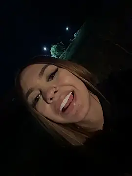 Snapshot of Alahiaa_ chatting on November 3, 2025, 12:38 am Alahiaa online show from November 3, 2025, 12:38 am