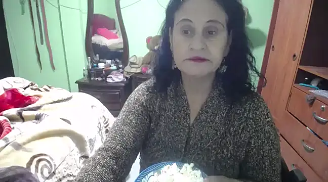 jazmin mature  online show from March 17, 2025, 10:51 pm