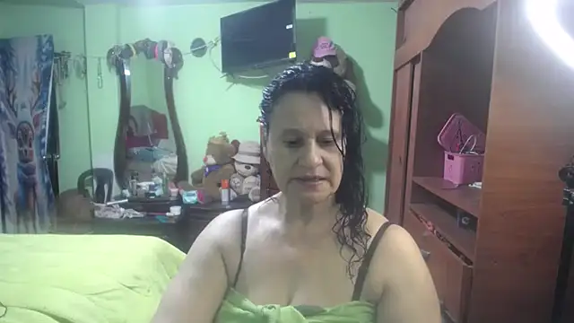 jazmin mature  online show from November 27, 2025, 1:33 pm