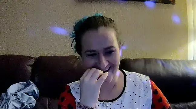 StonerPrincessGenie online show from February 2, 2025, 2:27 am