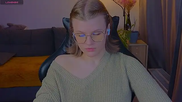  JessieVibes online show from April 3, 2026, 1:39 pm