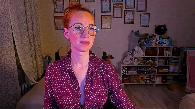 red rocco online show from March 2, 2025, 7:19 pm