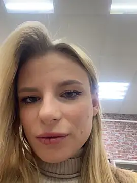 LanaSparks online show from September 28, 2025, 4:41 am