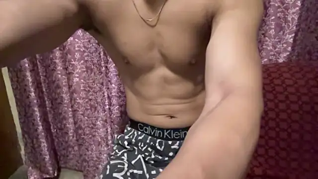 Snapshot of hot_hunk_boy chatting on June 5, 2026, 8:09 am hot hunk boy online show from June 5, 2026, 8:09 am