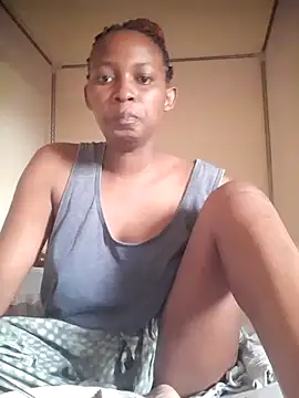 hungrydog18 online show from October 3, 2025, 11:01 am