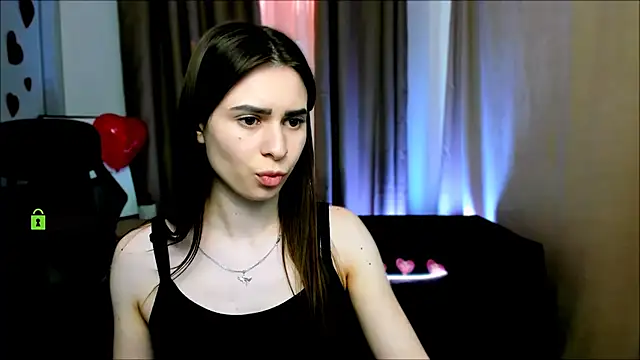 flora ri online show from February 18, 2025, 1:44 pm