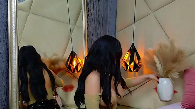 ChloeFrost online show from November 23, 2025, 6:01 am