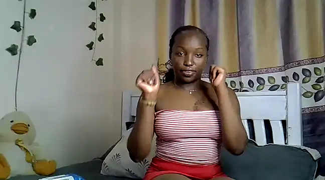 Vprettieeer online show from March 10, 2025, 8:06 am