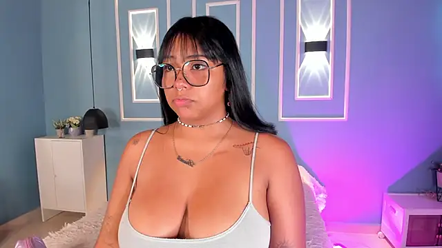 isabella zc online show from July 1, 2026, 11:54 am