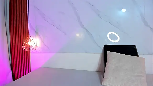 isabella zc online show from October 12, 2025, 12:23 am