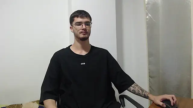 Aleex Miller online show from October 9, 2025, 2:12 am