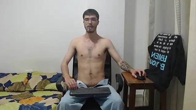 Aleex Miller online show from October 21, 2025, 8:36 am