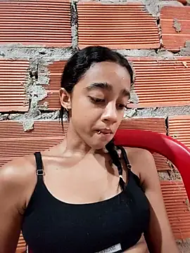 Snapshot of Zoe_Sweett18 chatting on November 8, 2025, 12:31 pm Zoe Sweett18 online show from November 8, 2025, 12:31 pm