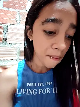 Snapshot of Zoe_Sweett18 chatting on November 19, 2025, 12:27 pm Zoe Sweett18 online show from November 19, 2025, 12:27 pm