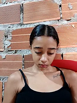 Snapshot of Zoe_Sweett18 chatting on September 23, 2025, 12:34 pm Zoe Sweett18 online show from September 23, 2025, 12:34 pm