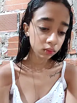 Snapshot of Zoe_Sweett18 chatting on October 14, 2025, 12:39 pm Zoe Sweett18 online show from October 14, 2025, 12:39 pm