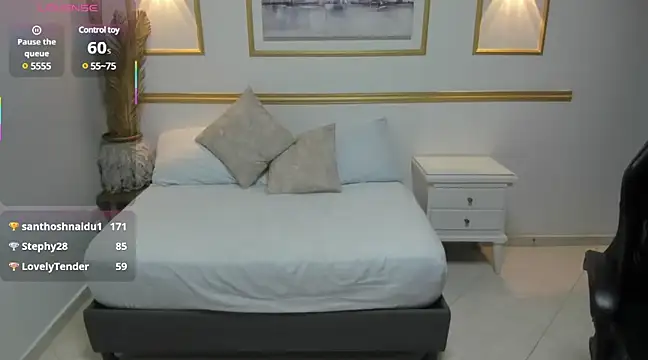 yesenia25 x online show from March 18, 2025, 1:02 am