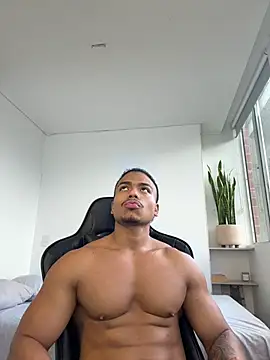 Snapshot of XavierColeman chatting on June 3, 2026, 7:07 pm XavierColeman online show from June 3, 2026, 7:07 pm