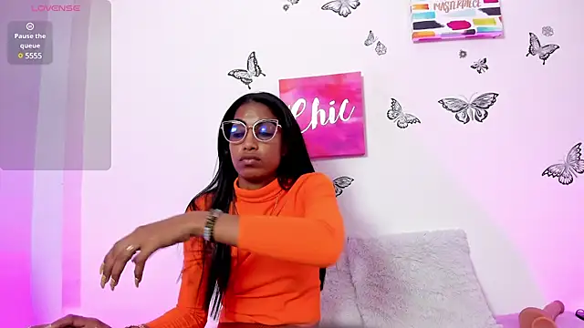 dany brownie online show from February 27, 2025, 7:04 pm