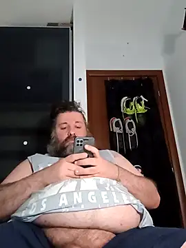Snapshot of catullo14 chatting on May 2, 2026, 7:30 pm catullo14 online show from May 2, 2026, 7:30 pm