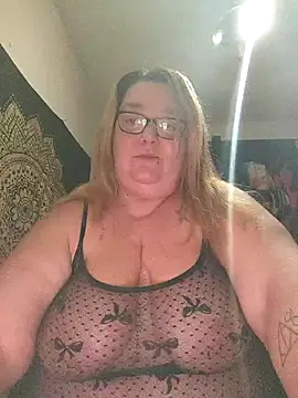 diosacurvy1984 online show from January 31, 2026, 11:25 pm