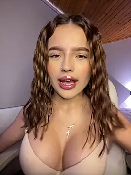 Sofia18 pinkk online show from September 29, 2025, 8:47 pm