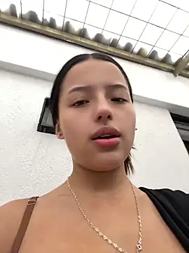 Snapshot of Sofia18_pinkk chatting on June 14, 2026, 9:05 pm Sofia18 pinkk online show from June 14, 2026, 9:05 pm