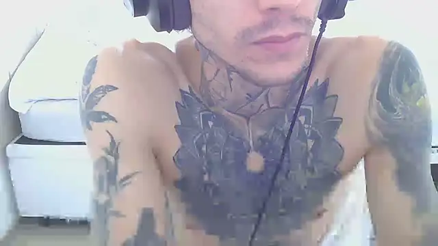Snapshot of smokingink chatting on July 22, 2026, 3:58 pm smokingink online show from July 22, 2026, 3:58 pm