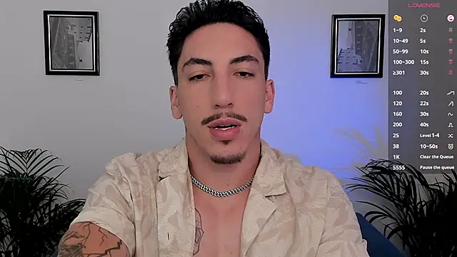 dylanspencer28 online show from March 22, 2025, 10:37 pm