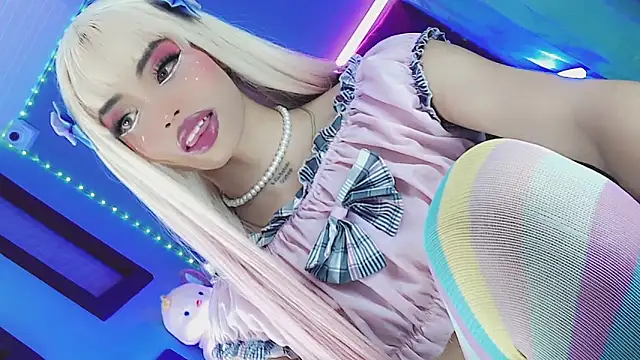 Arlet Zenere online show from February 6, 2025, 9:00 am