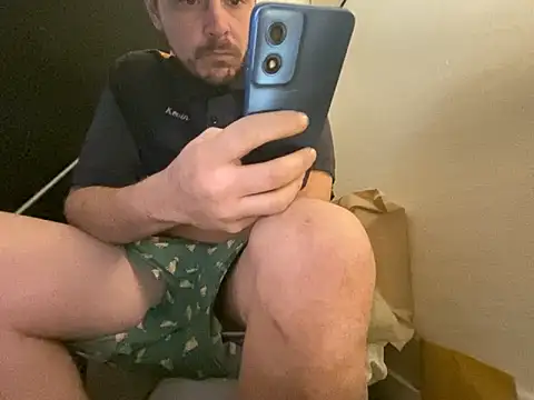 Snapshot of almighty_d chatting on November 7, 2025, 11:26 am almighty d online show from November 7, 2025, 11:26 am