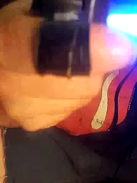 Snapshot of almighty_d chatting on February 28, 2025, 8:20 am almighty d online show from February 28, 2025, 8:20 am