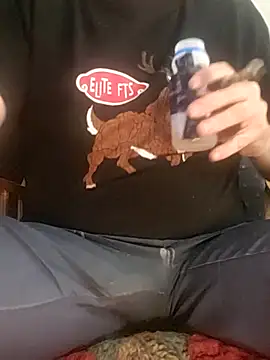 Snapshot of almighty_d chatting on March 7, 2025, 9:18 am almighty d online show from March 7, 2025, 9:18 am