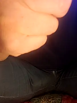 Snapshot of almighty_d chatting on March 2, 2025, 9:10 am almighty d online show from March 2, 2025, 9:10 am