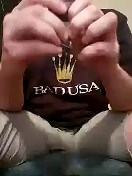 Snapshot of almighty_d chatting on March 15, 2025, 5:52 am almighty d online show from March 15, 2025, 5:52 am