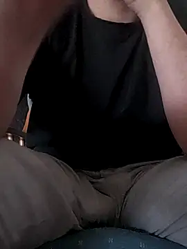 Snapshot of almighty_d chatting on March 14, 2025, 7:23 pm almighty d online show from March 14, 2025, 7:23 pm