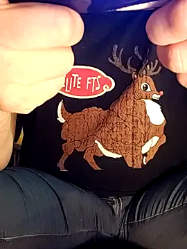 Snapshot of almighty_d chatting on March 3, 2025, 3:38 am almighty d online show from March 3, 2025, 3:38 am