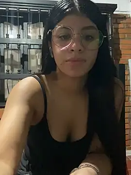 AmandaBrooks 18 online show from March 16, 2025, 3:14 am