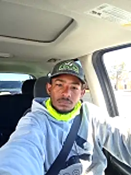 Perritoartemiza online show from April 2, 2026, 6:25 pm