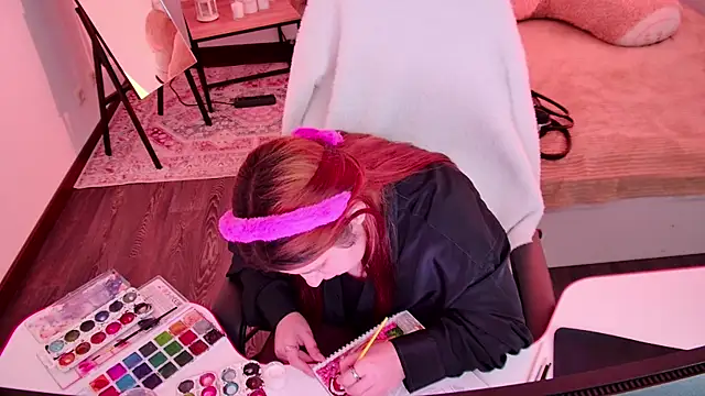 DiaAngell online show from April 21, 2026, 1:42 am