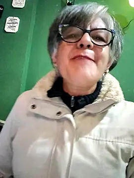 ilonna2025 online show from October 4, 2025, 9:00 am