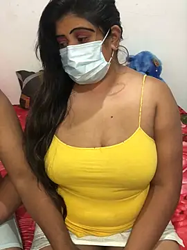 Snapshot of Lovely_WINDI chatting on February 6, 2026, 5:20 pm Lovely WINDI online show from February 6, 2026, 5:20 pm